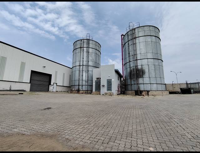 5,057M² WAREHOUSE FOR SALE IN CITY DEEP
